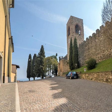 Gardappartamenti Castle Bell Moniga del Garda Zewnętrze zdjęcie
